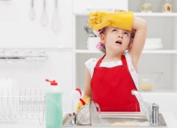 girl cleaning