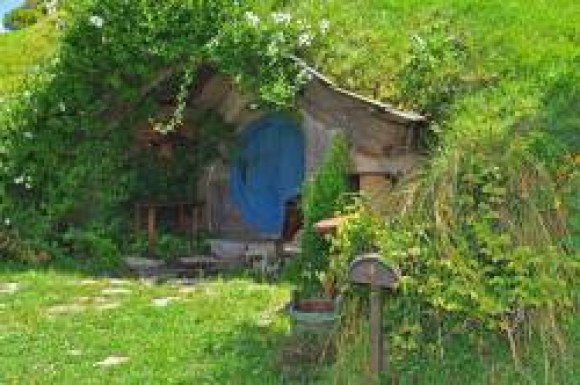 verizon hobbit house